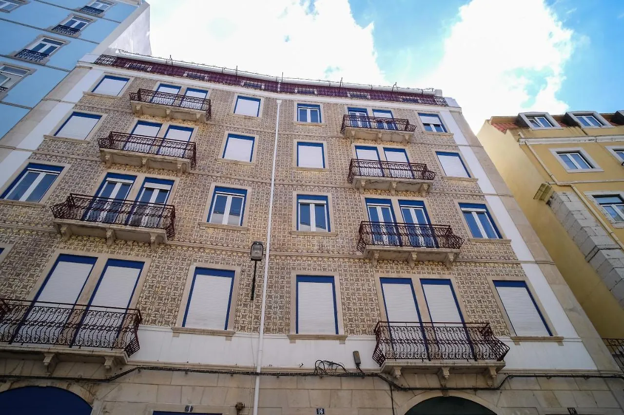 Good Karma - Bright And Sophisticated Apartment With Balcony Lisbon Portugal
