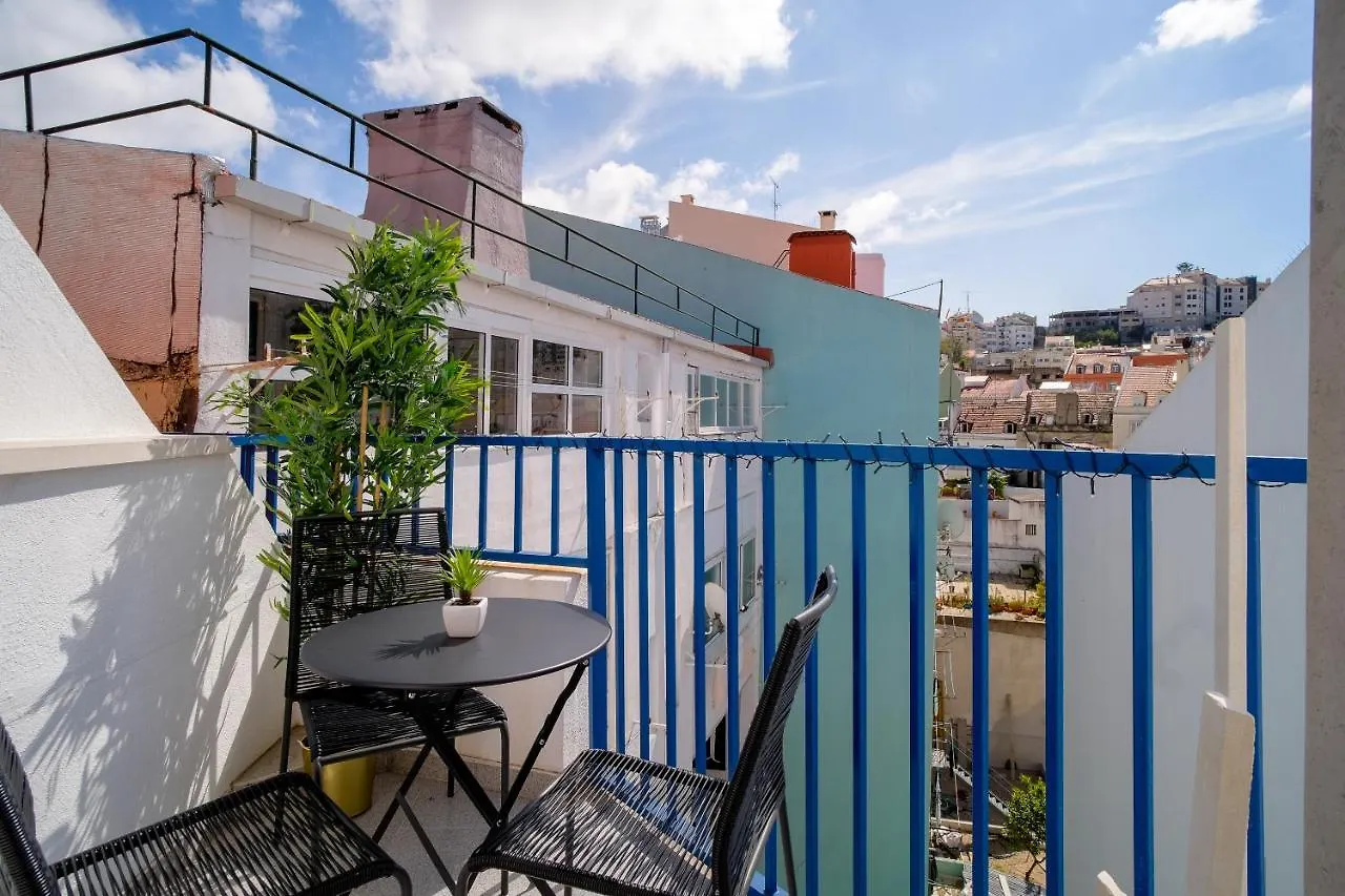 Good Karma - Bright And Sophisticated Apartment With Balcony Lisbon